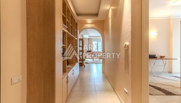 Большая квартира 2+1 в Тосмуре, 350 м до моря - Ракурс 9