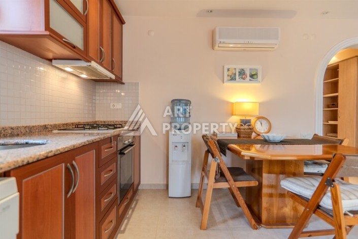Большая квартира 2+1 в Тосмуре, 350 м до моря - Ракурс 18