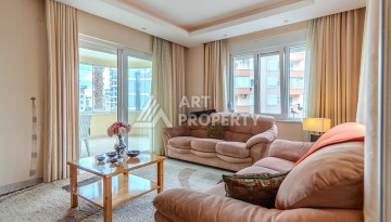 Большая квартира 2+1 в Тосмуре, 350 м до моря - Ракурс 20