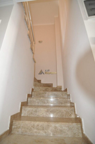 Дуплекс 4+1 в 200 метрах от моря в районе Кестель, 200 м2 - Ракурс 14