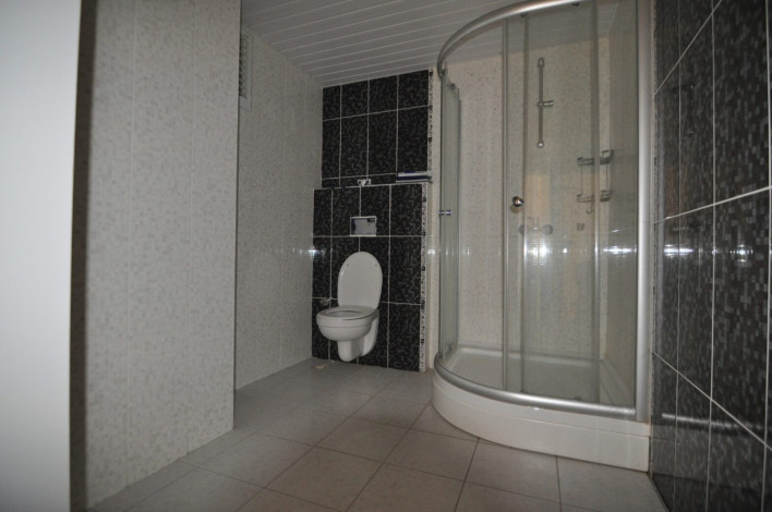 Дуплекс 4+1 в 200 метрах от моря в районе Кестель, 200 м2 - Ракурс 24