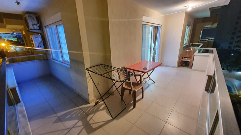 Меблированная двухкомнатная квартира в комплексе с полной инфраструктурой в районе Махмутлар , 65 м2 - Ракурс 7