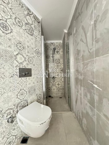 Квартира 1+1 в центре Махмутлара, 55 кв.м. Современный ЖК - Ракурс 14