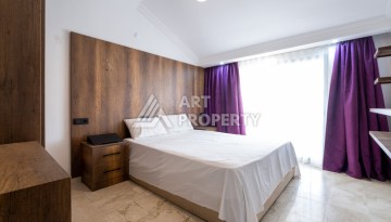 Вилла 4+2 с бассейном и садом, 220 кв.м.Турклер, Алания - Ракурс 9