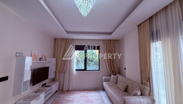 Меблированная квартира 1+1 в Махмутларе, 250 м от моря - Ракурс 2