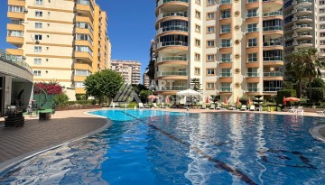 Квартира 1+1 в ЖК с красивой территорий, 65 кв.м. Махутлар, Алания - Ракурс 2
