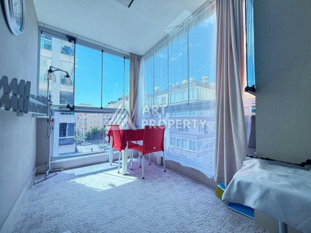 Просторная квартира 1+1 в центре Махмутлара — 83 м² - Ракурс 2