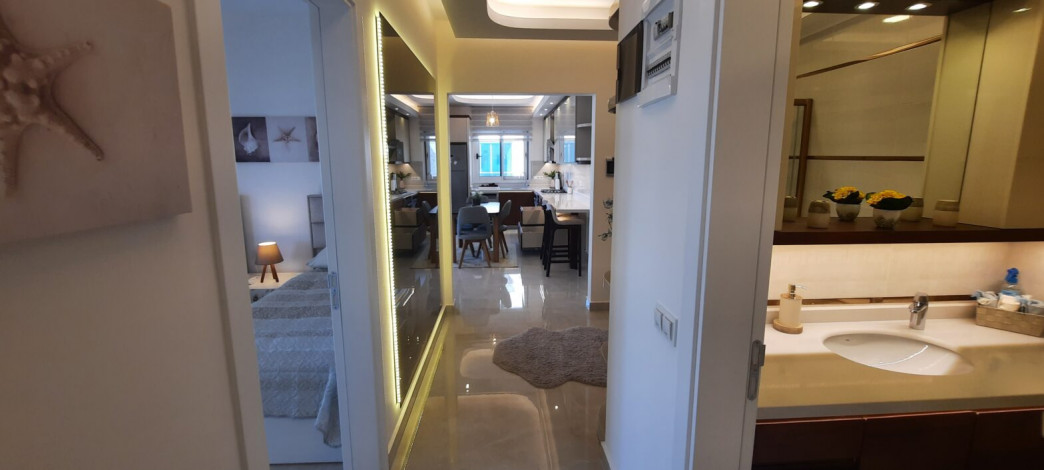 Трехкомнатная квартира в одном из лучших комплексов района Махмтулар,  130 м2 - Ракурс 7