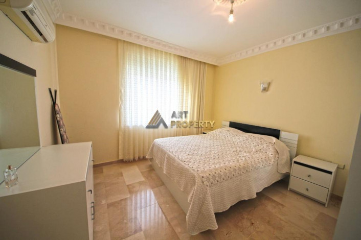 Меблированная трехкомнатная квартира в центре района Махмутлар, 100 м2 - Ракурс 2