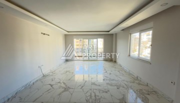 Просторный дуплекс 3+1 в центре Махмутлара, 192 м² - Ракурс 2