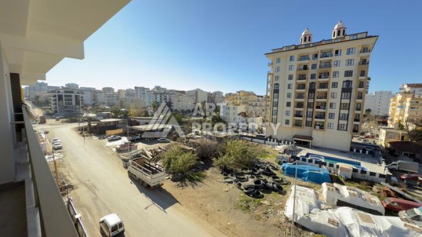 Просторный дуплекс 3+1 в центре Махмутлара, 192 м² - Ракурс 4