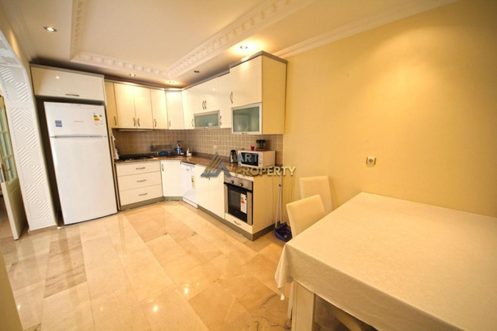 Меблированная трехкомнатная квартира в центре района Махмутлар, 100 м2 - Ракурс 10