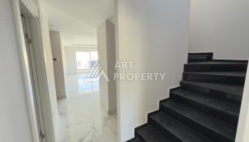 Просторный дуплекс 3+1 в центре Махмутлара, 192 м² - Ракурс 19