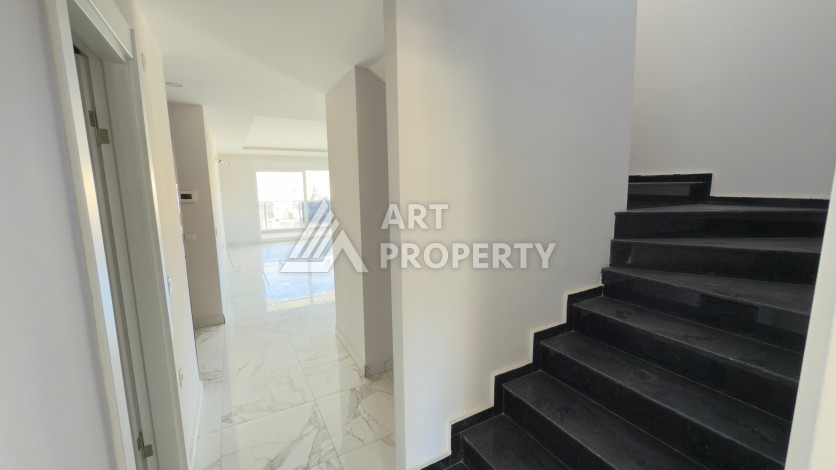 Просторный дуплекс 3+1 в центре Махмутлара, 192 м² - Ракурс 18