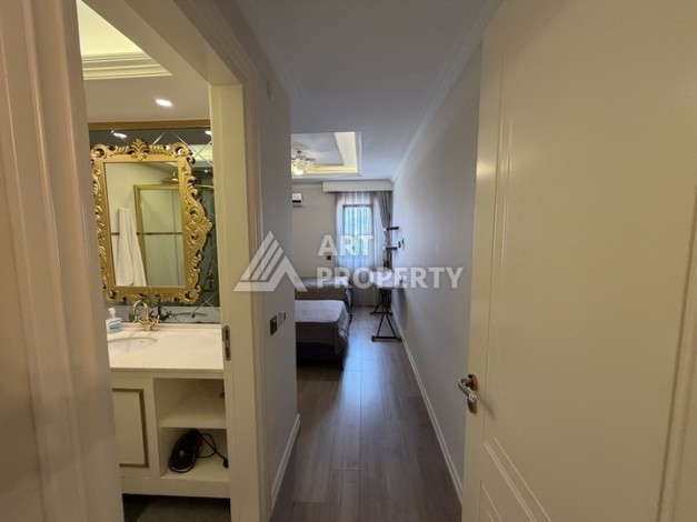 Квартира 3+1 в премиум ЖК, 145 кв.м. в центре Алании - Ракурс 8