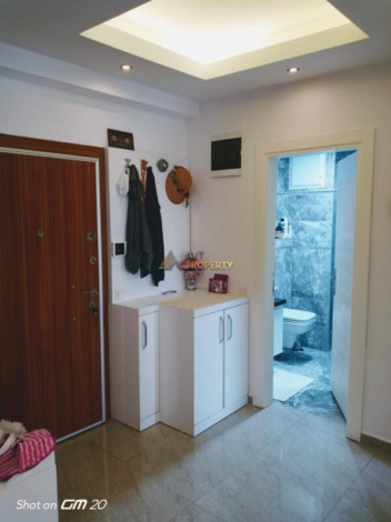 Квартира 1+1 в Махмутларе с отличной локацией, 65 м2 - Ракурс 10