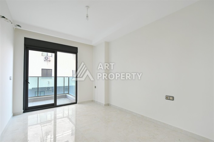 Квартира 2+1 в престижном ЖК, 90 кв.м. Махмутлар, Алания - Ракурс 9