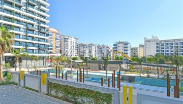 Квартира 2+1 в престижном ЖК, 90 кв.м. Махмутлар, Алания - Ракурс 15