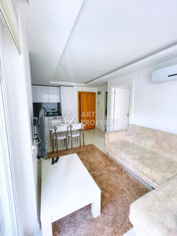 Квартира 1+1 в центре Алании, 250 метров до моря - Ракурс 4