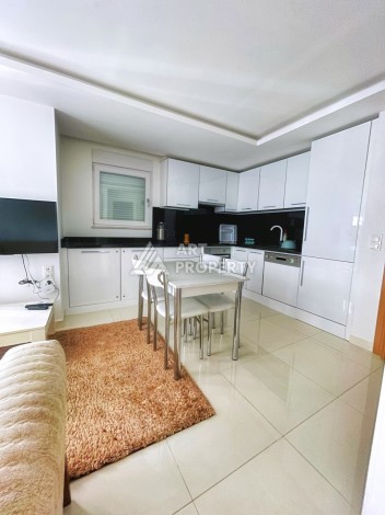 Квартира 1+1 в центре Алании, 250 метров до моря - Ракурс 5