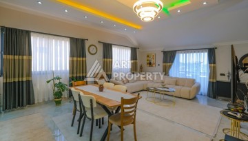 Двухуровневый пентхаус 4+1 в Махмутларе, 170 кв.м. - Ракурс 24