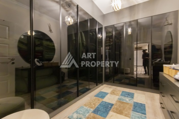 Большая квартира 3+1 с отдельной кухней в Махмутларе, 180 м² - Ракурс 3