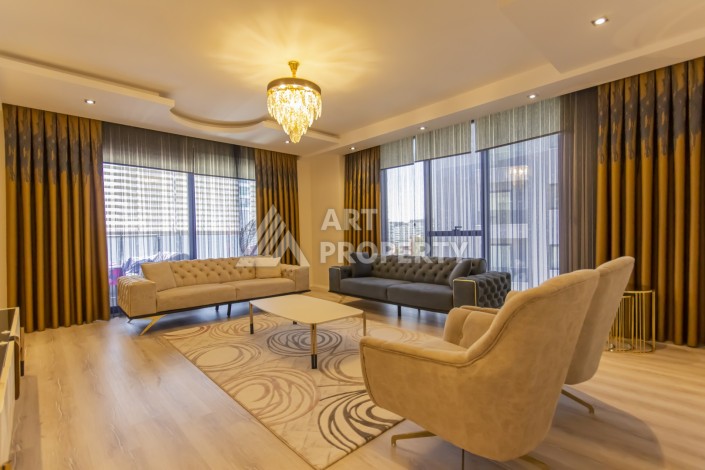 Большая квартира 3+1 с отдельной кухней в Махмутларе, 180 м² - Ракурс 5