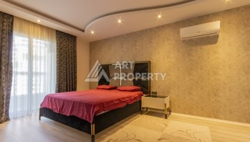 Большая квартира 3+1 с отдельной кухней в Махмутларе, 180 м² - Ракурс 10