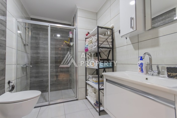 Большая квартира 3+1 с отдельной кухней в Махмутларе, 180 м² - Ракурс 12