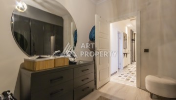 Большая квартира 3+1 с отдельной кухней в Махмутларе, 180 м² - Ракурс 31