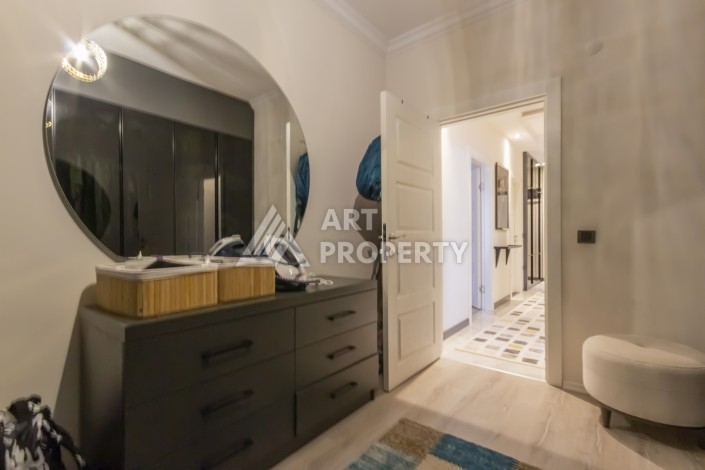 Большая квартира 3+1 с отдельной кухней в Махмутларе, 180 м² - Ракурс 30