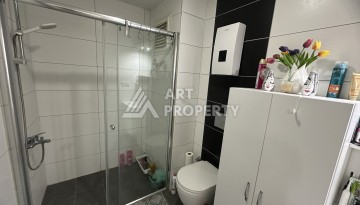Просторная квартира 1+1 с застекленным балконом, 65 кв.м. - Ракурс 3