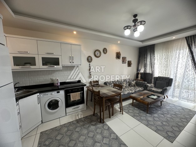 Просторная квартира 1+1 с застекленным балконом, 65 кв.м. - Ракурс 13