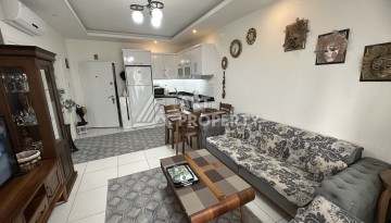 Просторная квартира 1+1 с застекленным балконом, 65 кв.м. - Ракурс 16