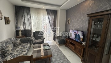 Просторная квартира 1+1 с застекленным балконом, 65 кв.м. - Ракурс 18