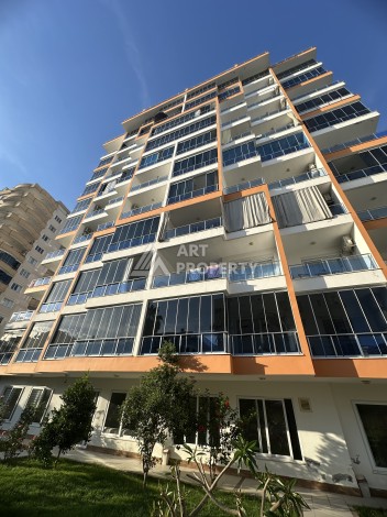 Просторная квартира 1+1 с застекленным балконом, 65 кв.м. - Ракурс 30