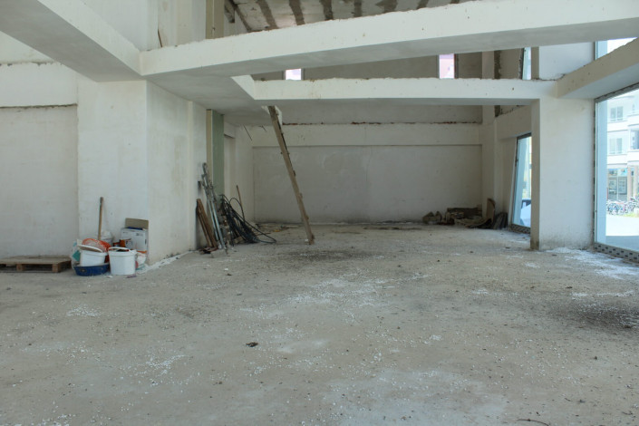 Коммерческое помещение в районе Махмутлар в 100 метрах от Барбаросса, 350 м2 - Ракурс 6