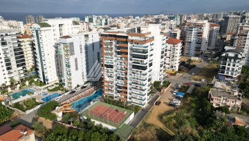 Просторная квартира 1+1 в Махмутларе 75 м², 600 метров до моря - Ракурс 14