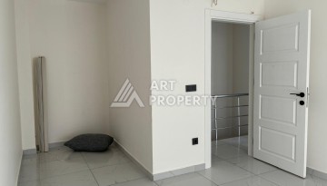 Недорогой пентхаус 2+1 в Махмутларе, в 500 метрах от моря - Ракурс 20