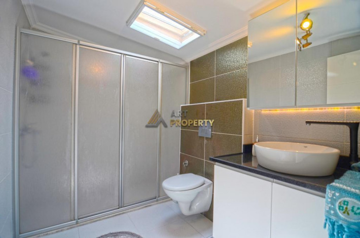 Квартира 2+1 с мебелью и видом на море в Кестеле, 135 м2 - Ракурс 16