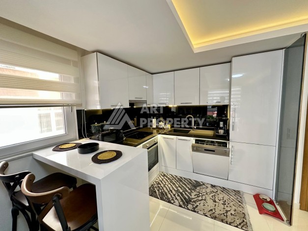 Стильная квартира 1+1 в самом центре Алании, 50 м² - Ракурс 2