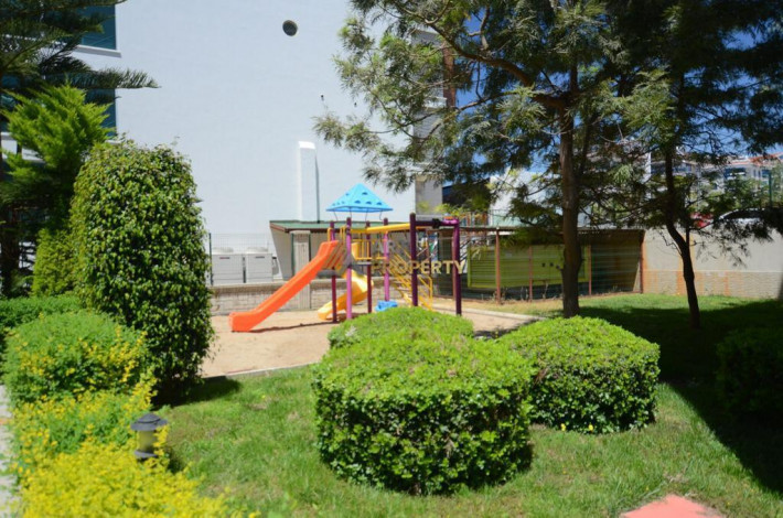 Квартира 2+1 с мебелью и видом на море в Кестеле, 135 м2 - Ракурс 25