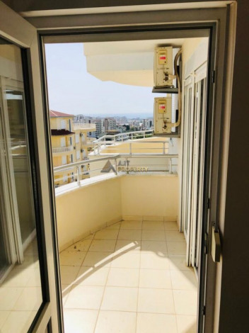 Просторная трехкомнатная квартира с инфраструктурой в зеленом районе Авсаллар, 105 м2 - Ракурс 23