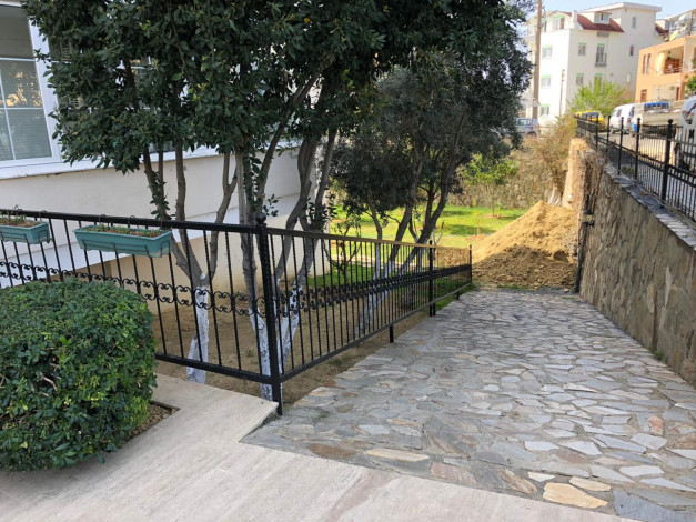 Просторная трехкомнатная квартира с инфраструктурой в зеленом районе Авсаллар, 105 м2 - Ракурс 27