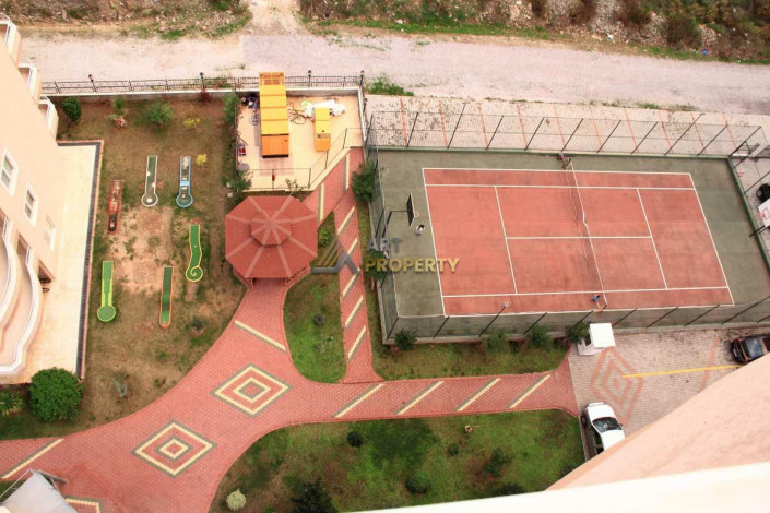 Просторная пятикомнатная квартира с хорошей инфраструктурой в Махмутлар, 240 м2 - Ракурс 7