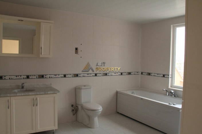 Просторная пятикомнатная квартира с хорошей инфраструктурой в Махмутлар, 240 м2 - Ракурс 8