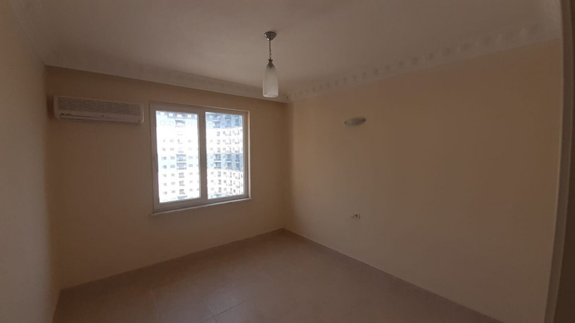 Просторная пятикомнатная квартира с хорошей инфраструктурой в Махмутлар, 240 м2 - Ракурс 28