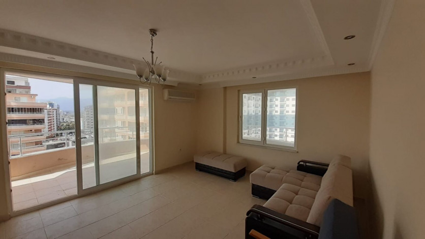 Просторная пятикомнатная квартира с хорошей инфраструктурой в Махмутлар, 240 м2 - Ракурс 35