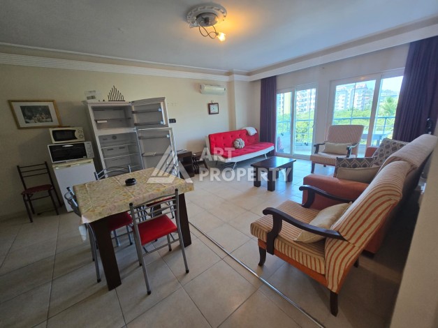 Большая квартира 1+1 в центре Демирташа, 75 кв.м. - Ракурс 0