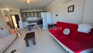 Большая квартира 1+1 в центре Демирташа, 75 кв.м. - Ракурс 4